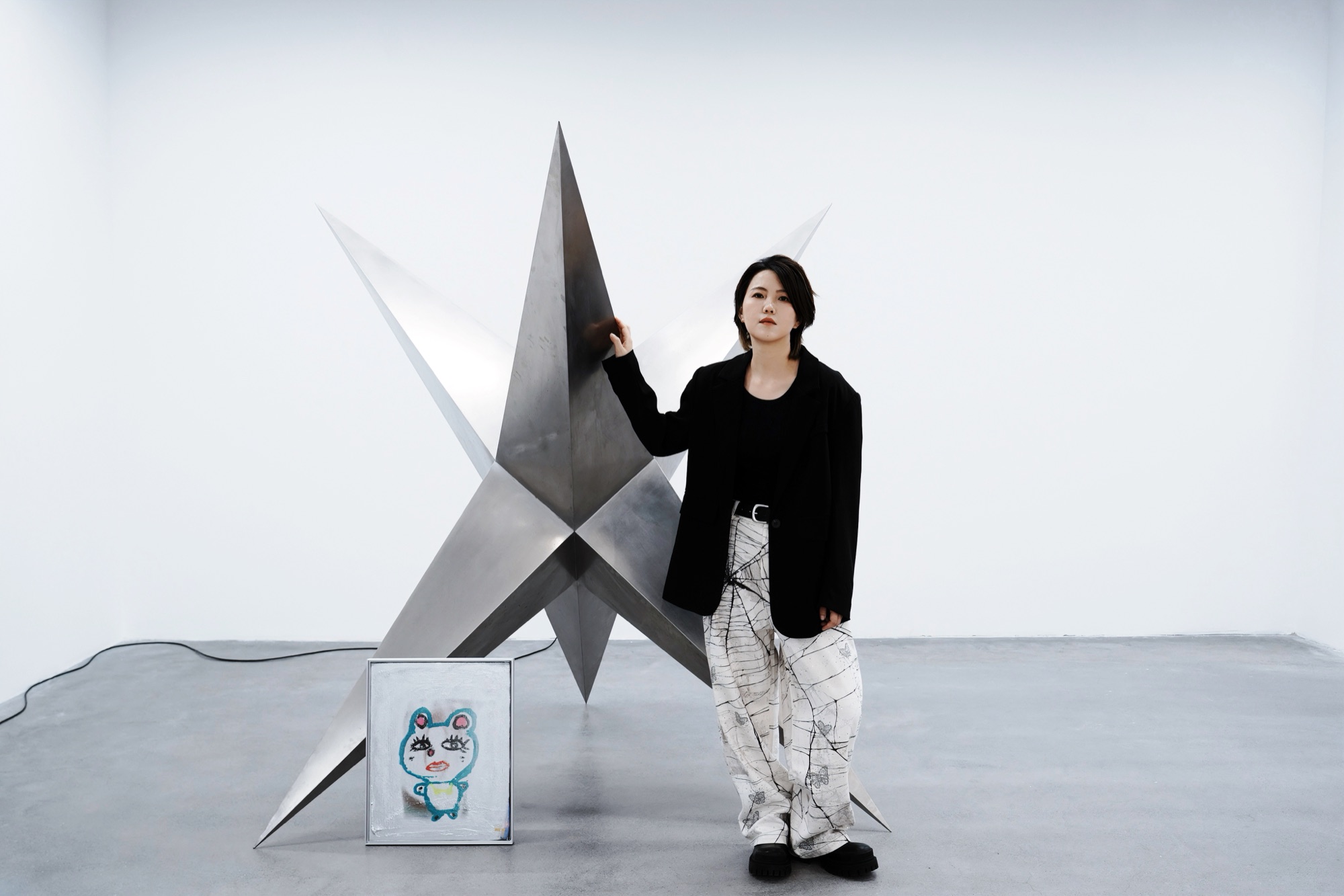 秦柒柒 MIA77 与绘画作品
